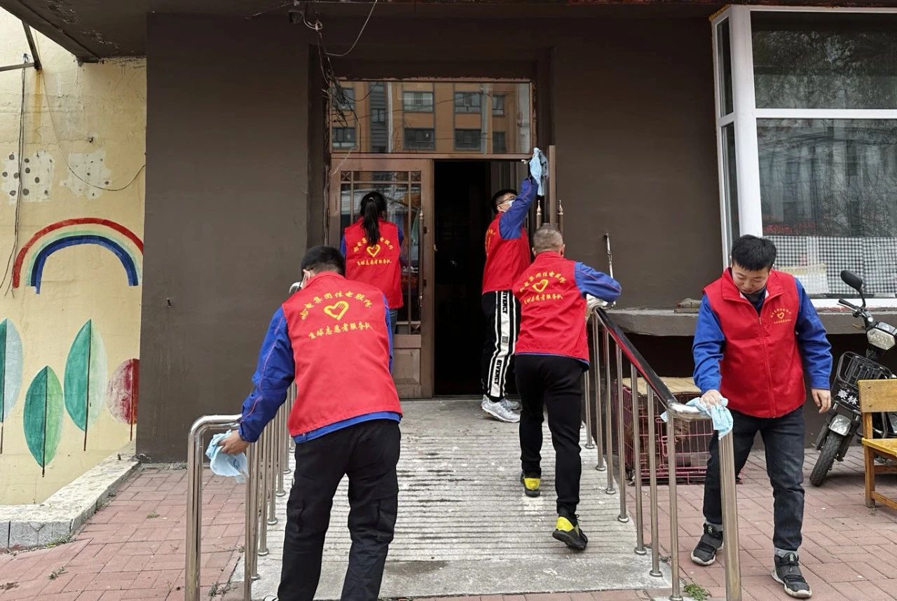 老哥俱乐部-老哥必备的交流社区