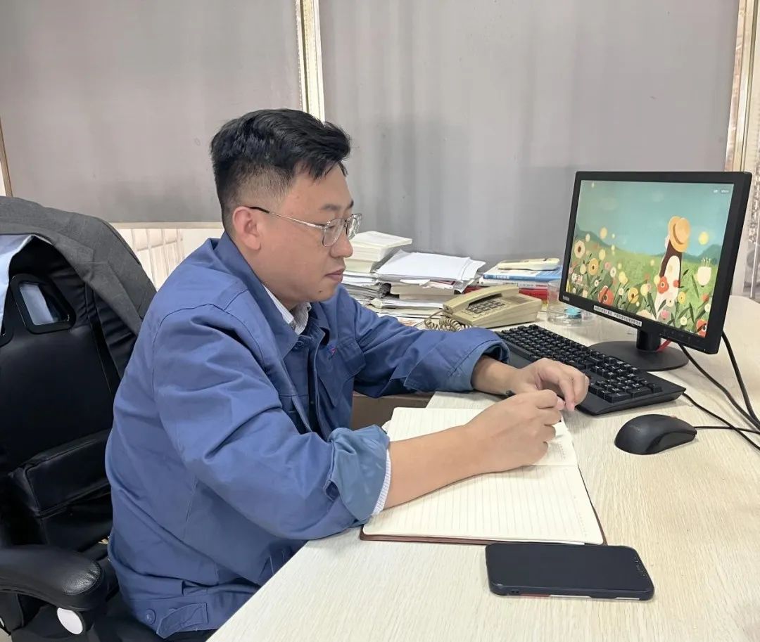 老哥俱乐部-老哥必备的交流社区