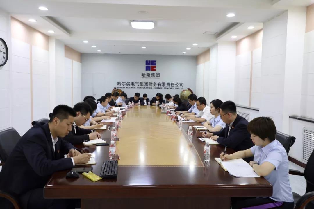 老哥俱乐部-老哥必备的交流社区