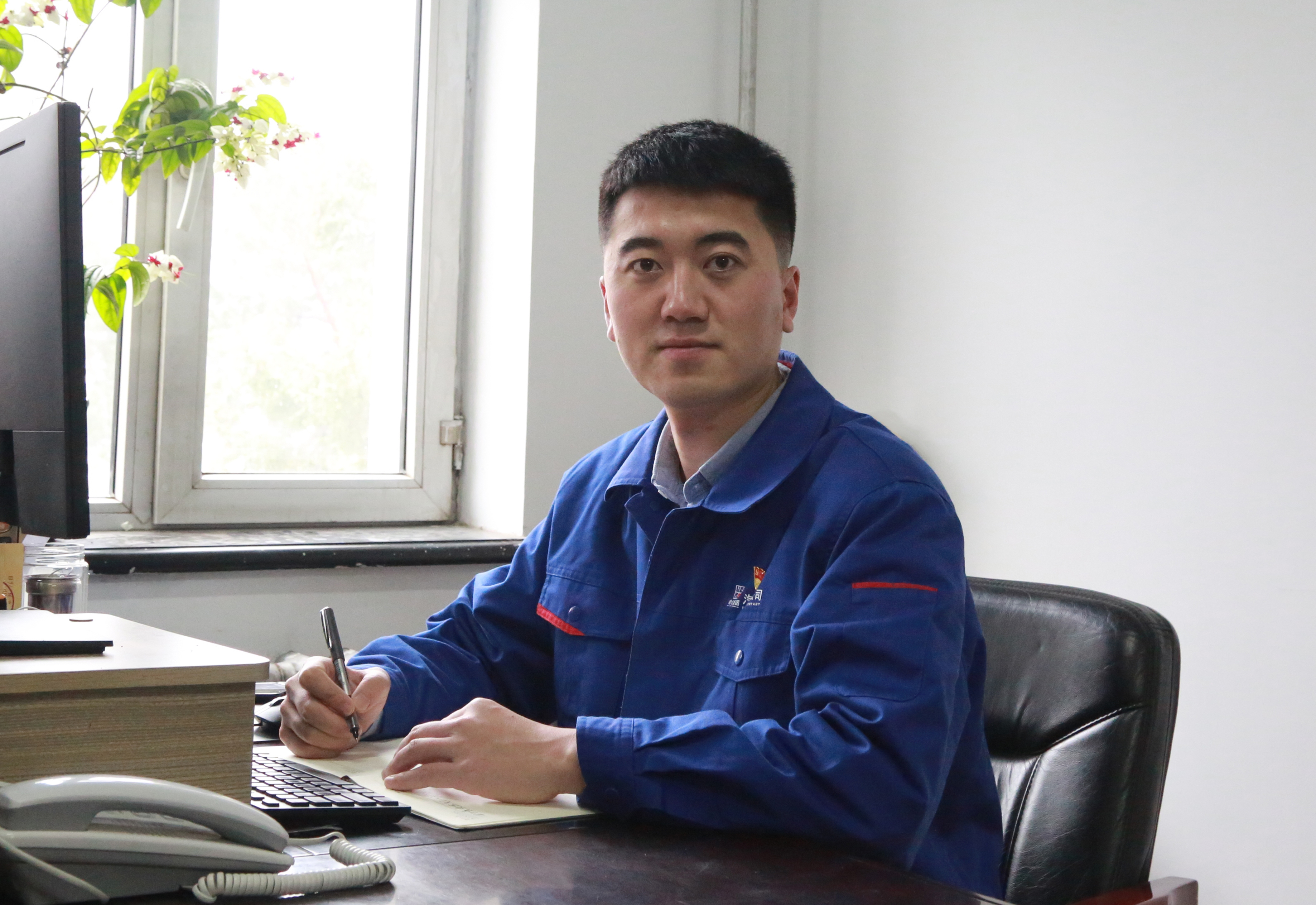 老哥俱乐部-老哥必备的交流社区