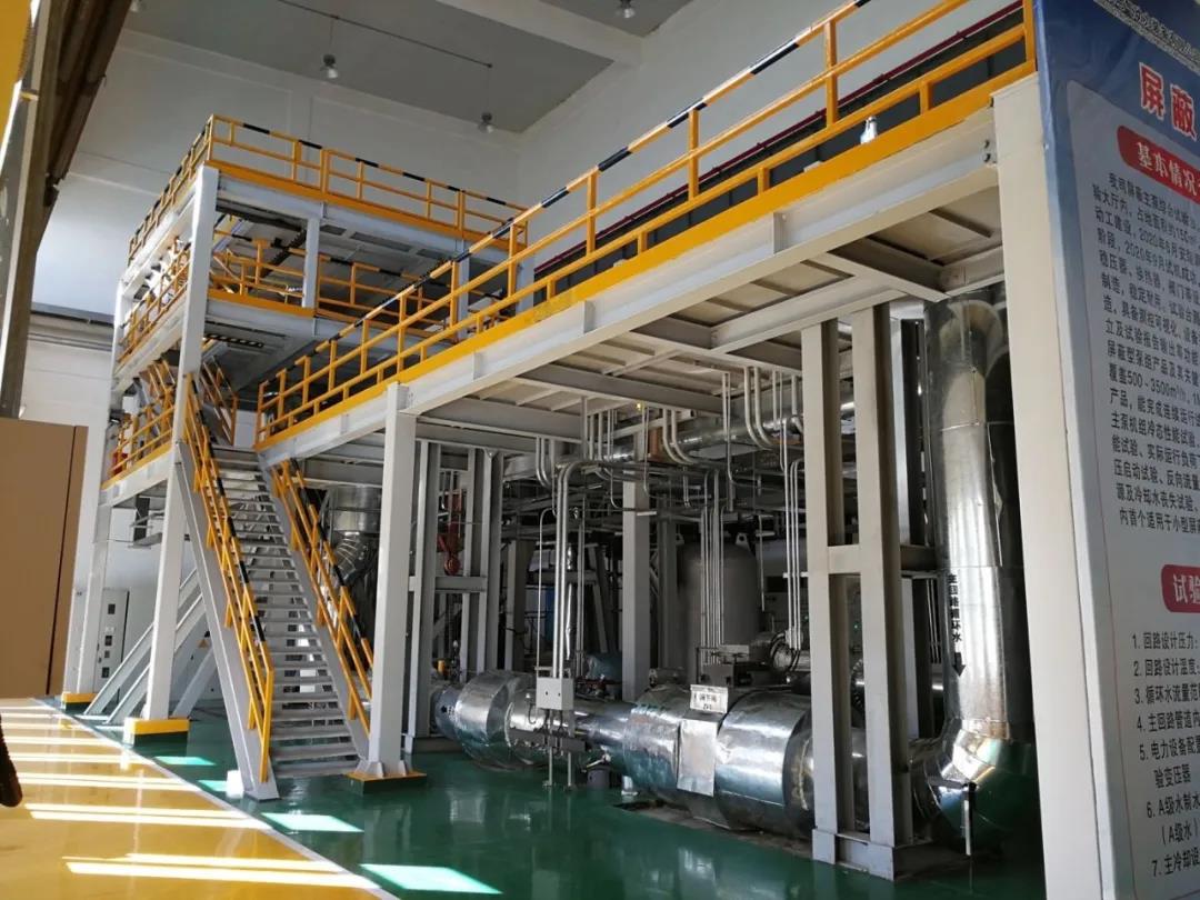 老哥俱乐部-老哥必备的交流社区