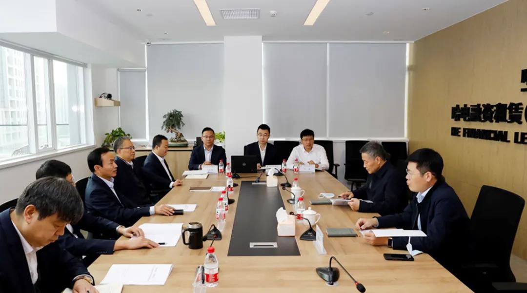 老哥俱乐部-老哥必备的交流社区