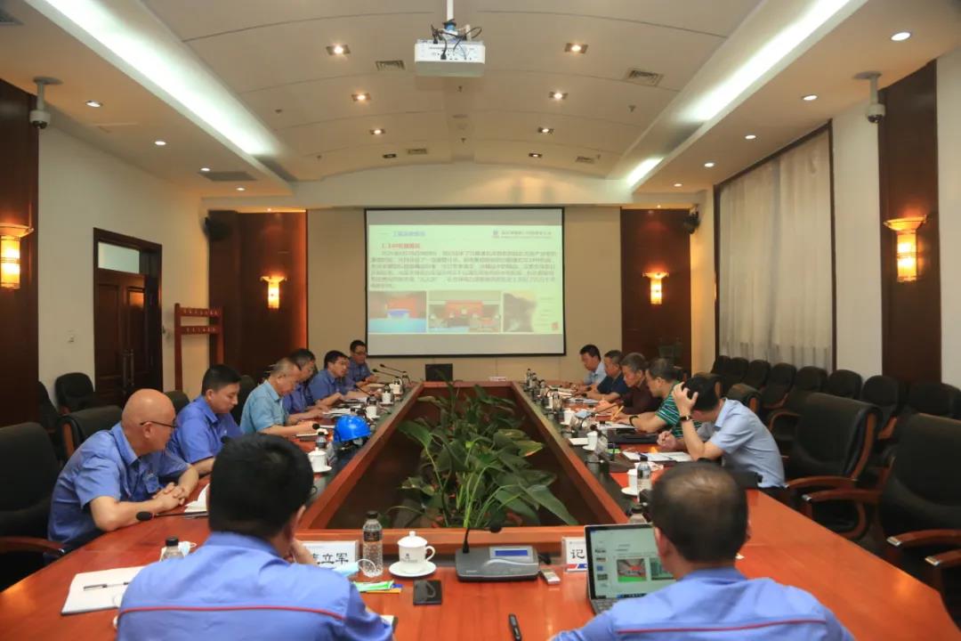 老哥俱乐部-老哥必备的交流社区