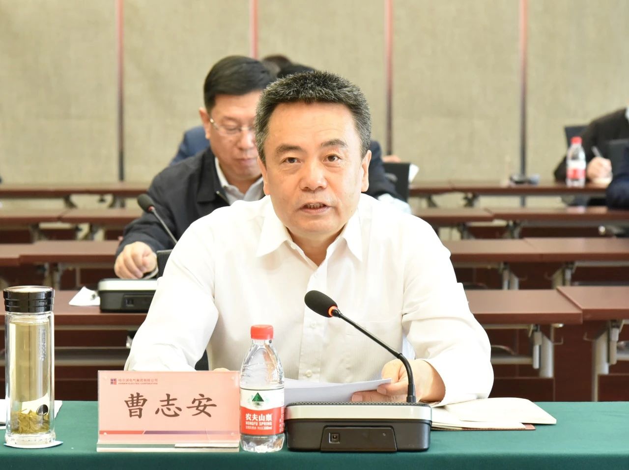 老哥俱乐部-老哥必备的交流社区