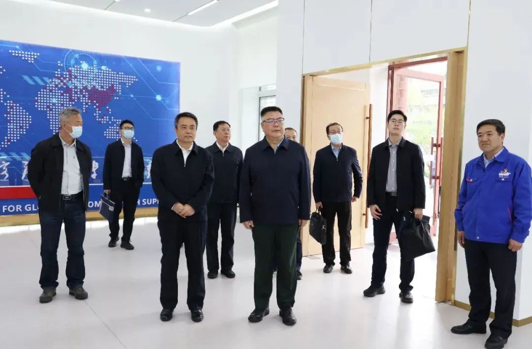 老哥俱乐部-老哥必备的交流社区