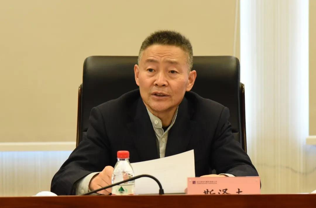 老哥俱乐部-老哥必备的交流社区