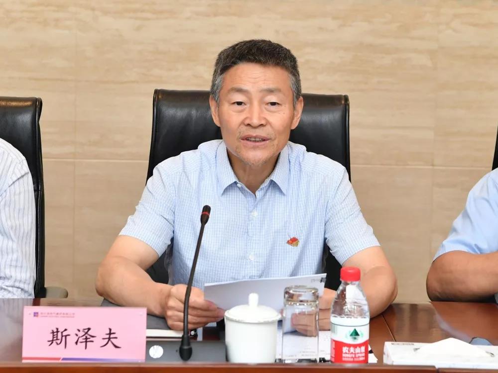 老哥俱乐部-老哥必备的交流社区