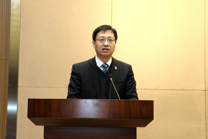 老哥俱乐部-老哥必备的交流社区