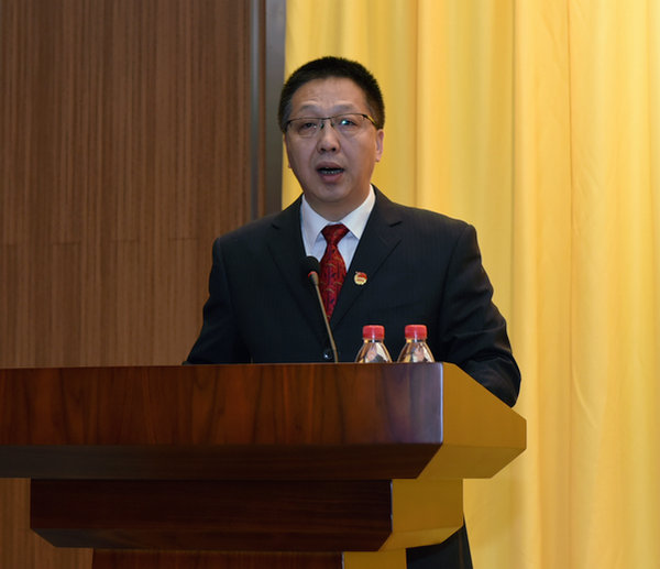 老哥俱乐部-老哥必备的交流社区