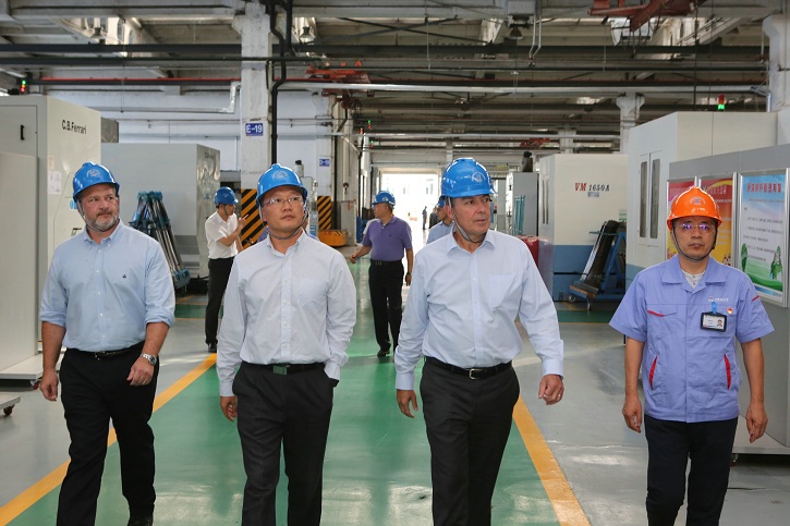 老哥俱乐部-老哥必备的交流社区