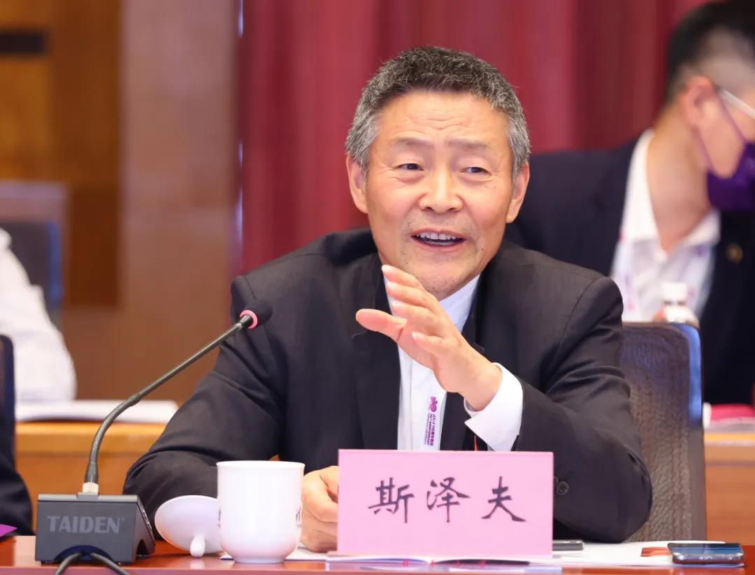 老哥俱乐部-老哥必备的交流社区
