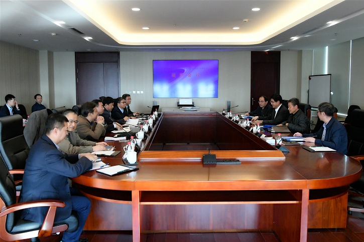 老哥俱乐部-老哥必备的交流社区