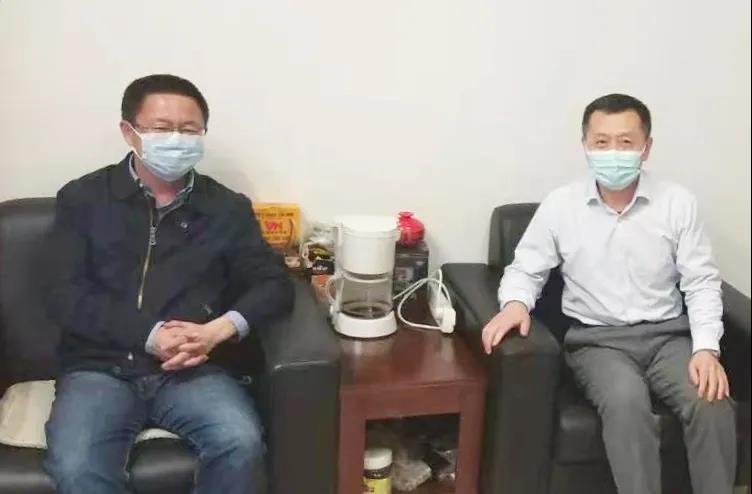 老哥俱乐部-老哥必备的交流社区
