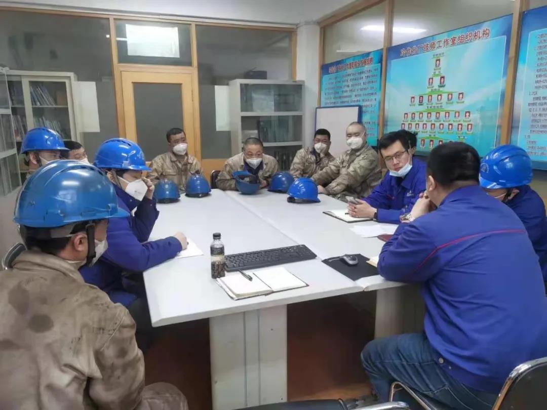 老哥俱乐部-老哥必备的交流社区