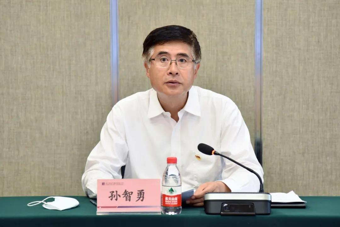 老哥俱乐部-老哥必备的交流社区