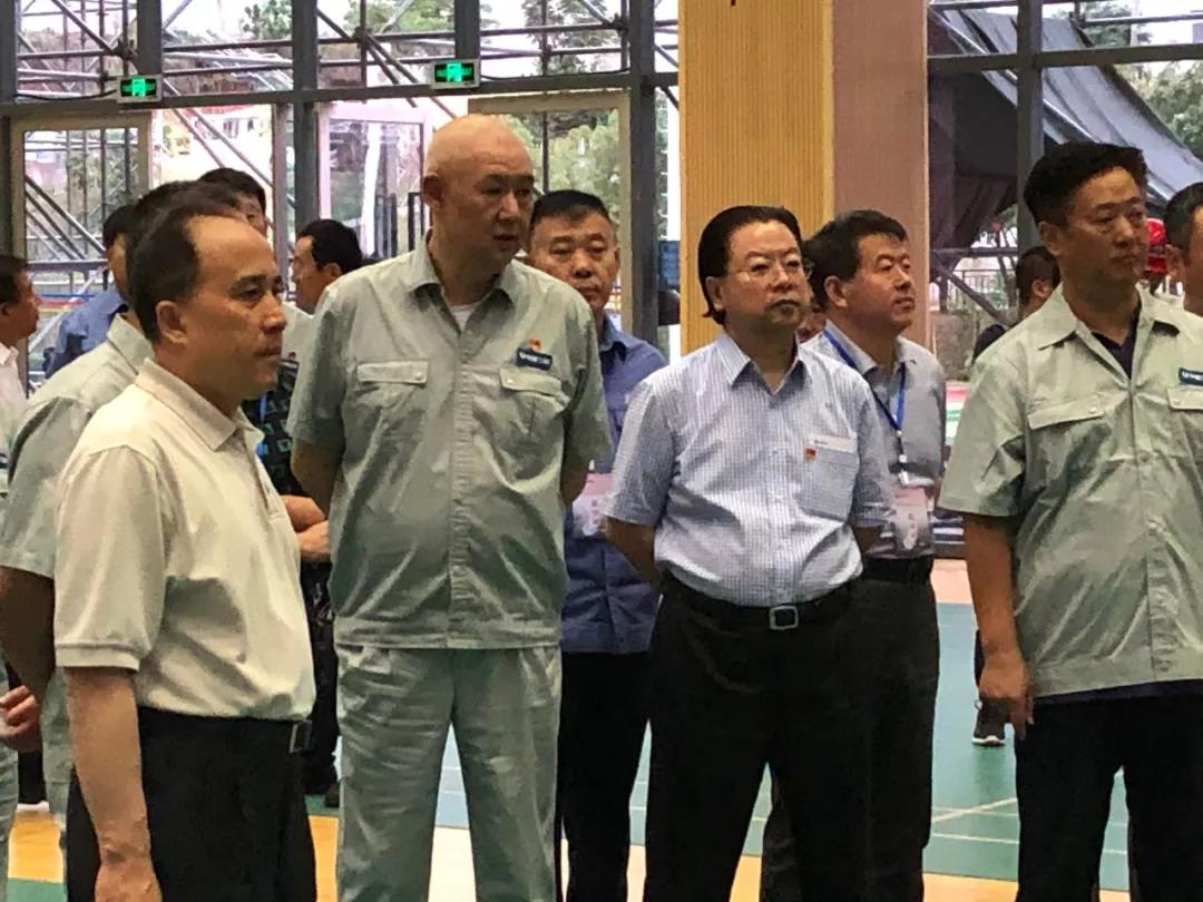 老哥俱乐部-老哥必备的交流社区
