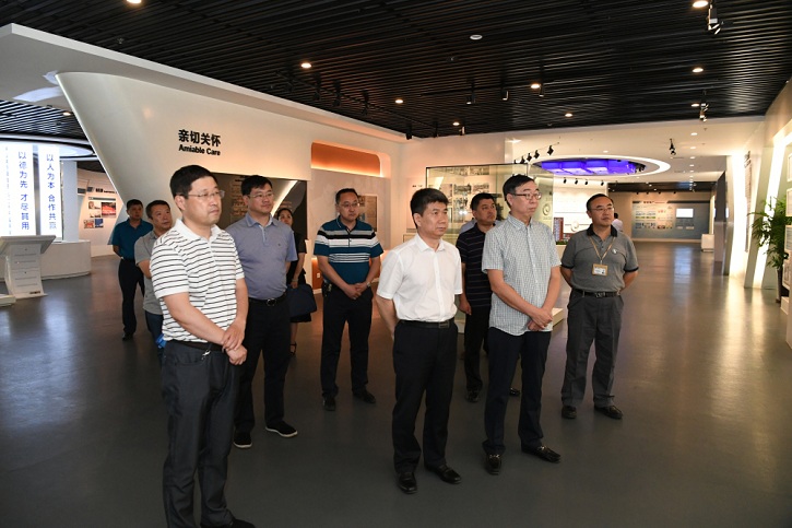 老哥俱乐部-老哥必备的交流社区