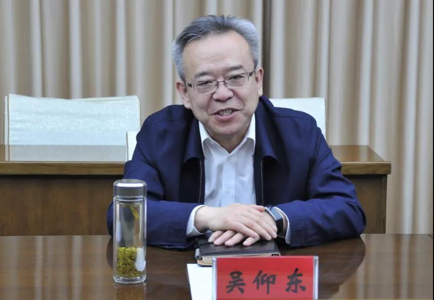 老哥俱乐部-老哥必备的交流社区