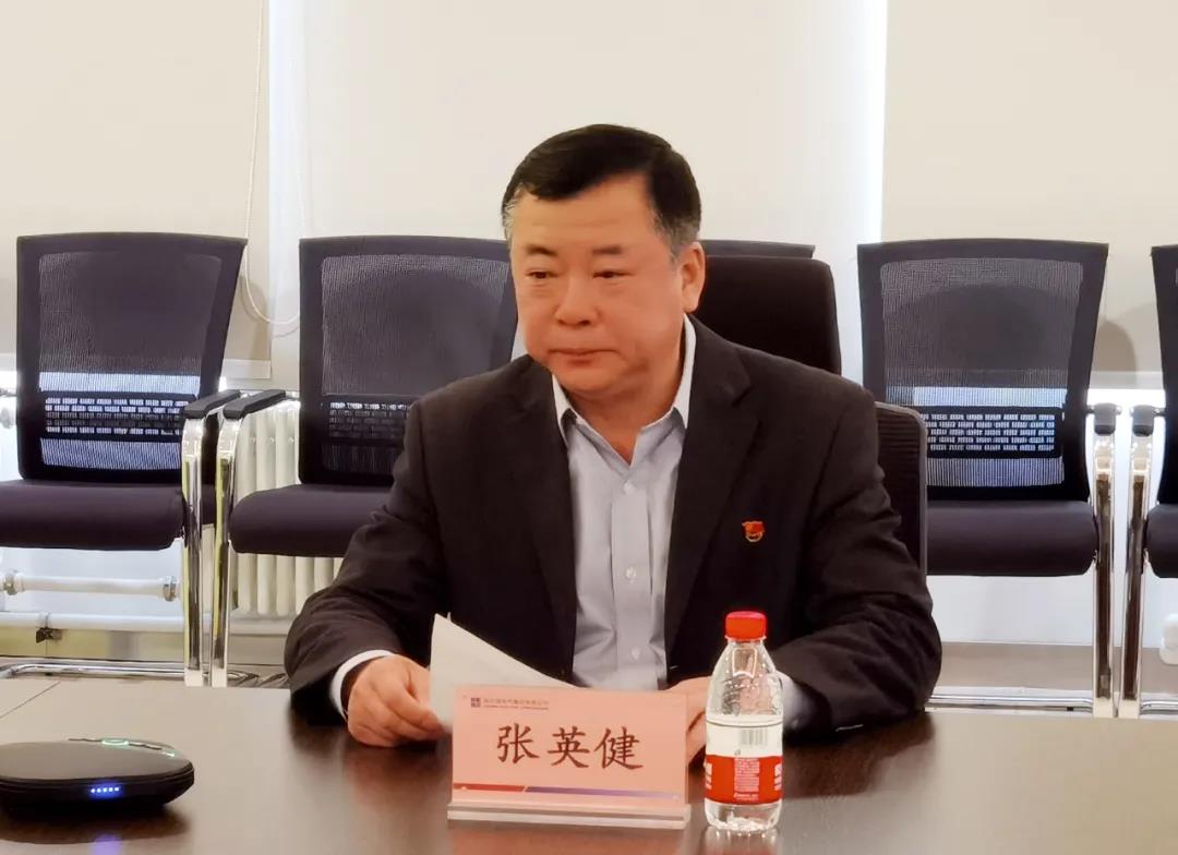 老哥俱乐部-老哥必备的交流社区