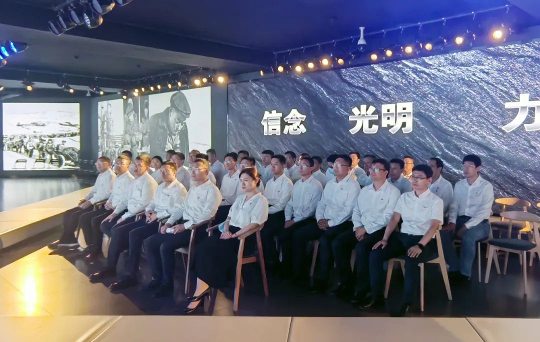 老哥俱乐部-老哥必备的交流社区