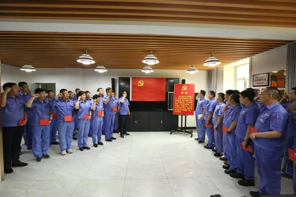 老哥俱乐部-老哥必备的交流社区