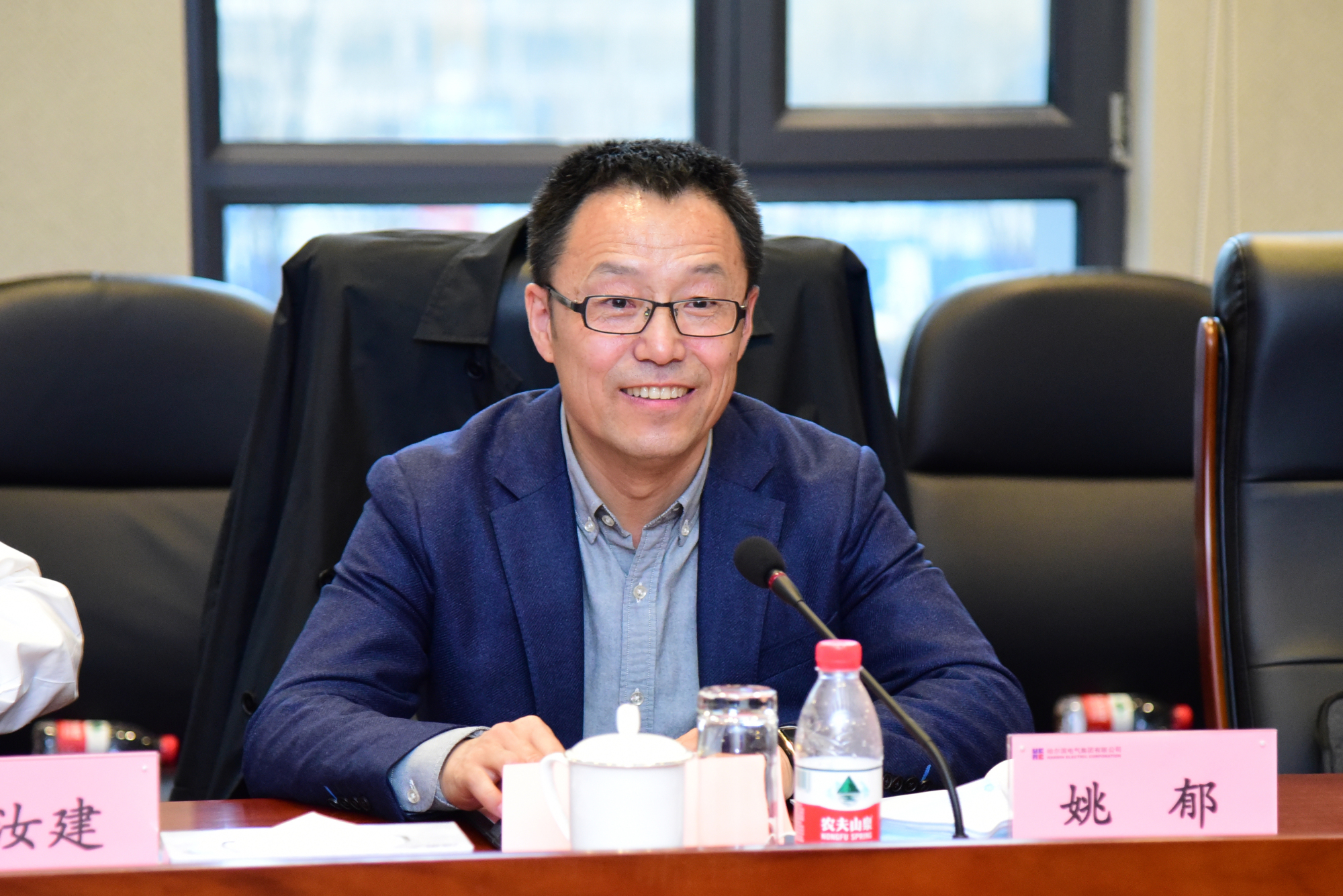 老哥俱乐部-老哥必备的交流社区