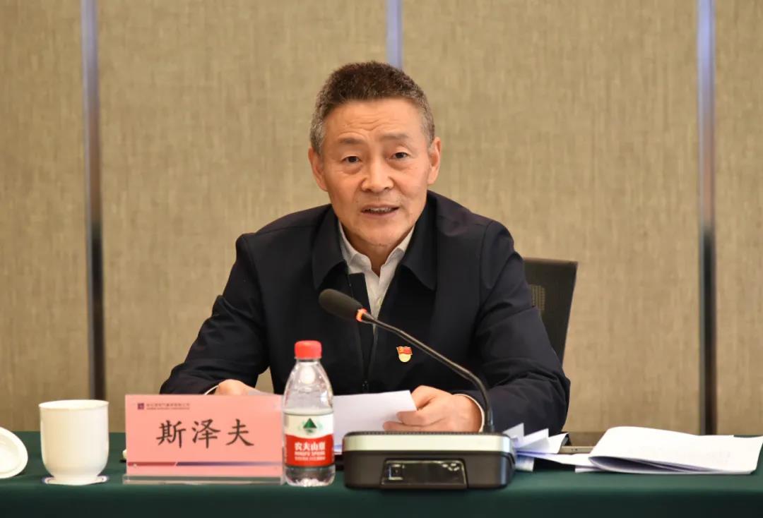 老哥俱乐部-老哥必备的交流社区