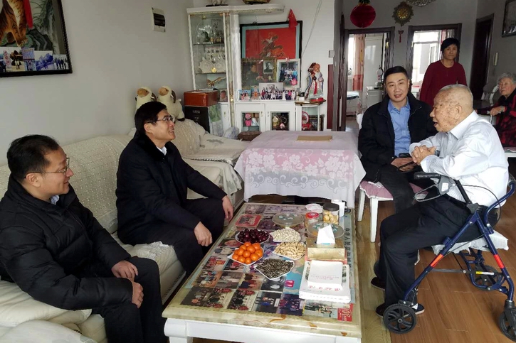 老哥俱乐部-老哥必备的交流社区