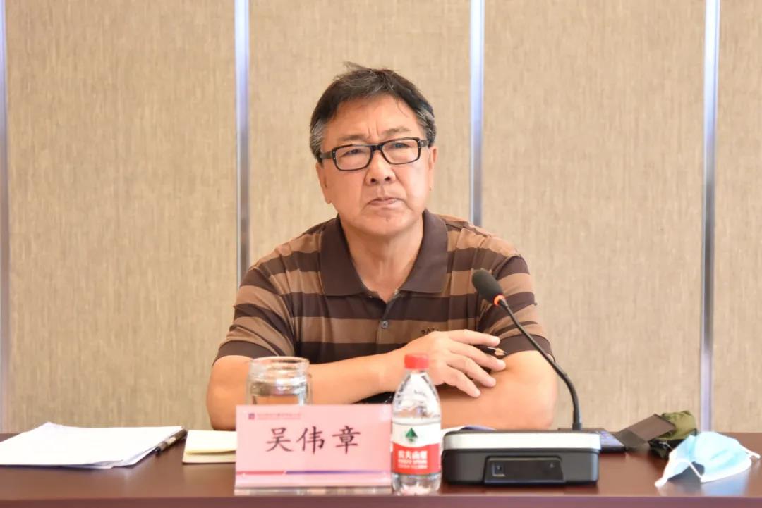 老哥俱乐部-老哥必备的交流社区