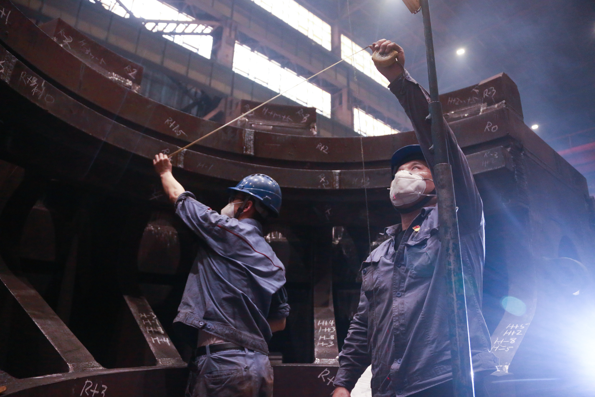 老哥俱乐部-老哥必备的交流社区