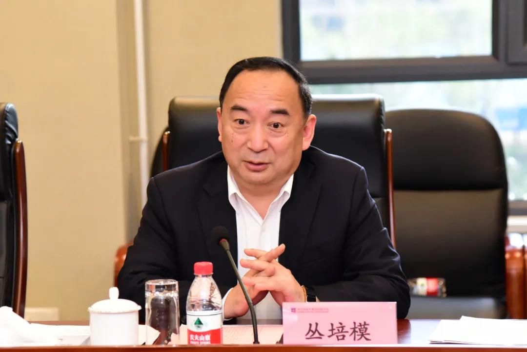 老哥俱乐部-老哥必备的交流社区