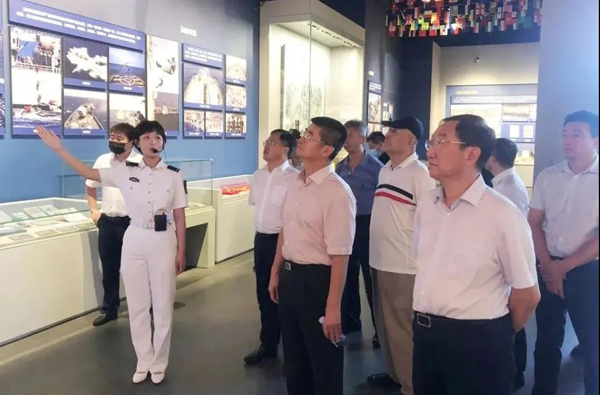 老哥俱乐部-老哥必备的交流社区