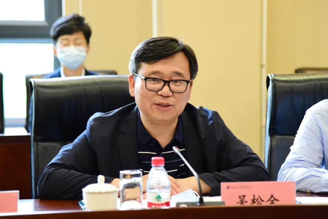 老哥俱乐部-老哥必备的交流社区