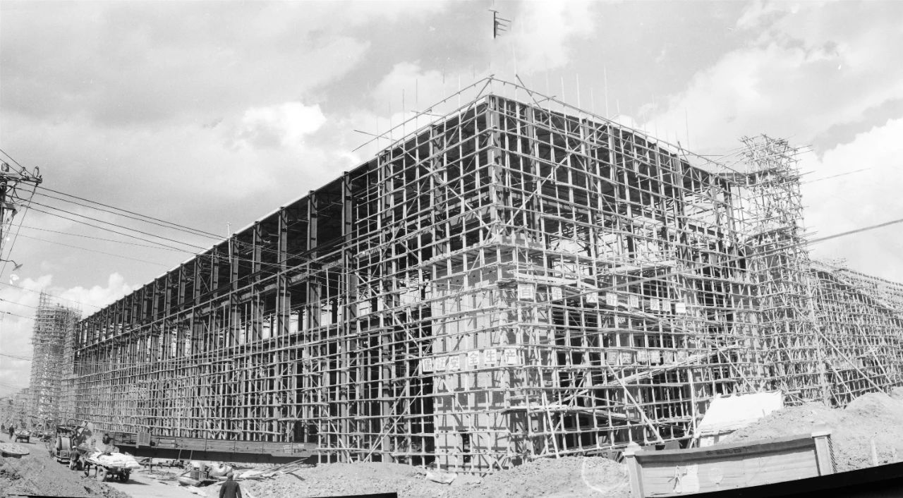 老哥俱乐部-老哥必备的交流社区