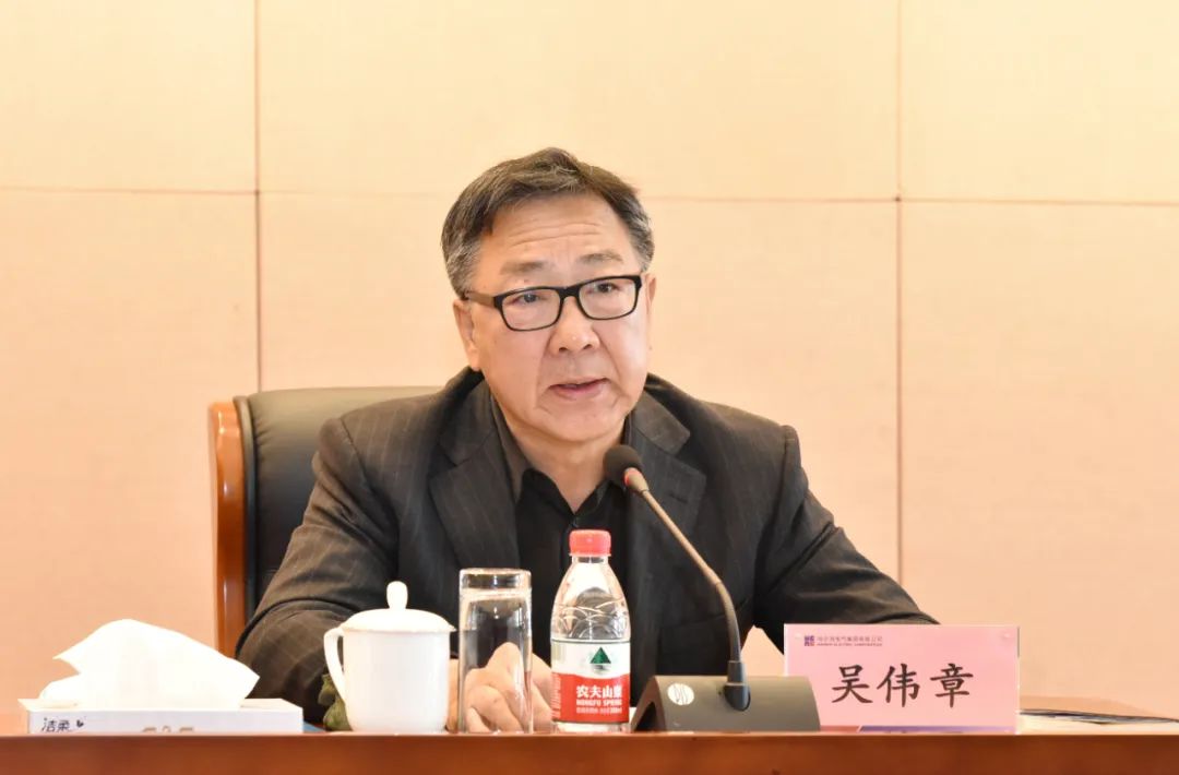 老哥俱乐部-老哥必备的交流社区