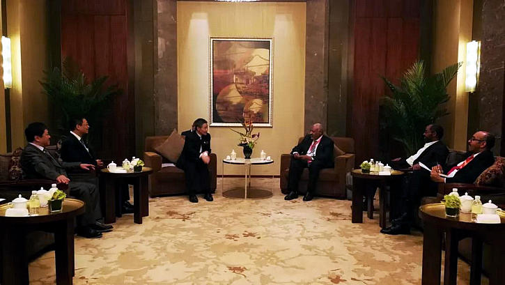 老哥俱乐部-老哥必备的交流社区