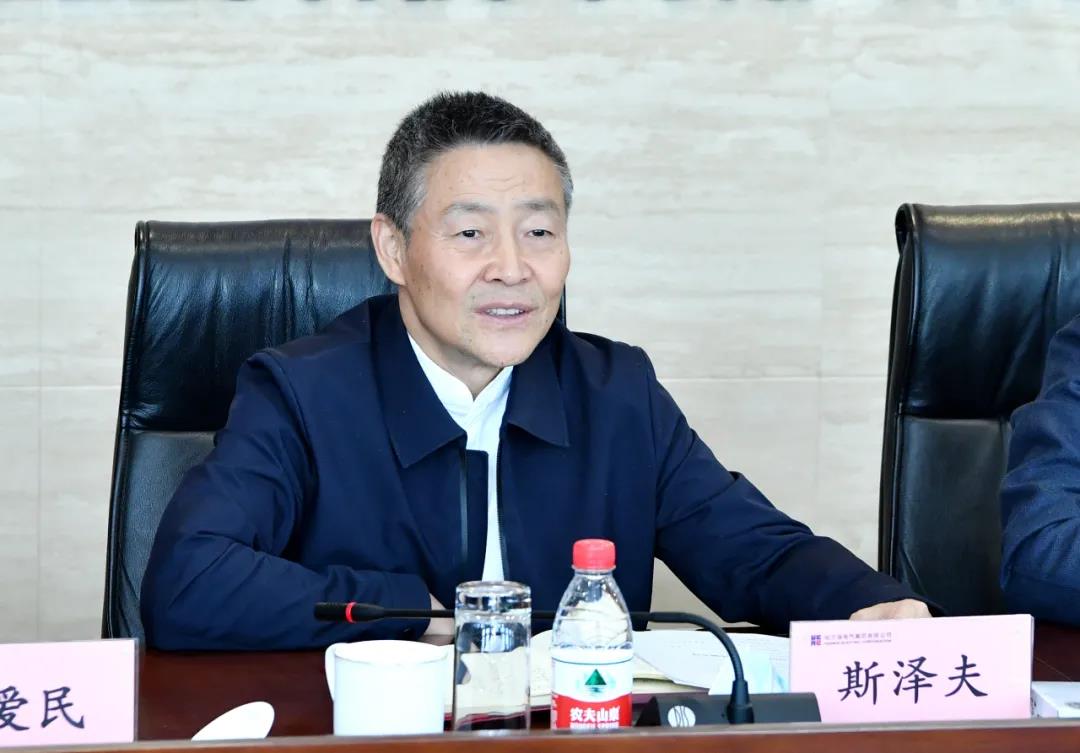 老哥俱乐部-老哥必备的交流社区