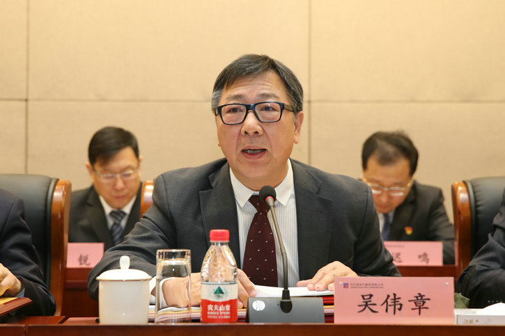 老哥俱乐部-老哥必备的交流社区